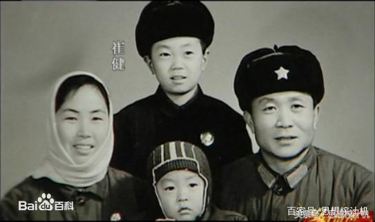 摇滚歌手臧天朔简介，摇滚涉黑臧天朔