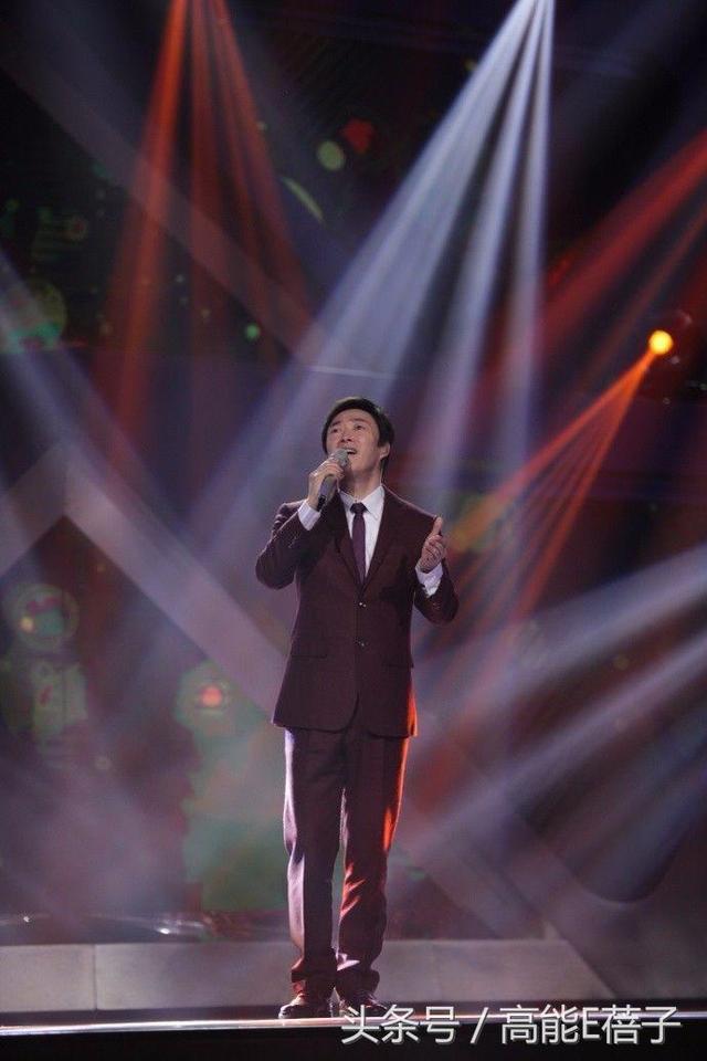 费玉清哥哥张菲现在怎么样了，张菲揭弟弟费玉清引退内幕