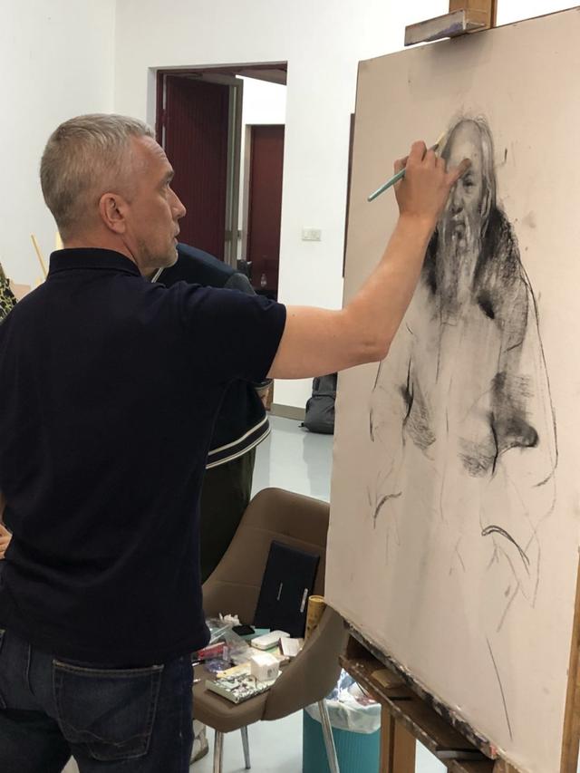 列宾美院素描示范，俄罗斯列宾美术学院
