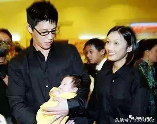 蒋家王朝家谱，从贵族沦落到摆地摊