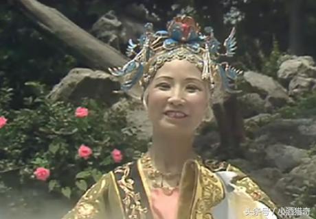 白素贞自身整体实力有多强，法海只敢把她镇压，却不敢杀