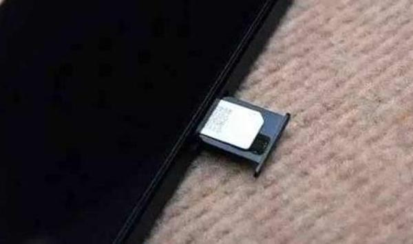 iphone卡贴机有什么不好，iPhone卡贴机到底能不能买