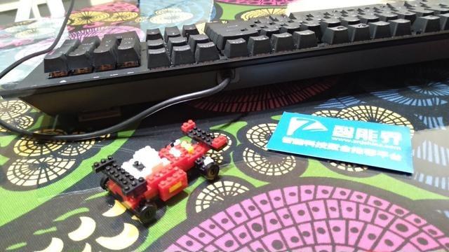 白机械键盘推荐，年末9把千元内机械键盘推荐