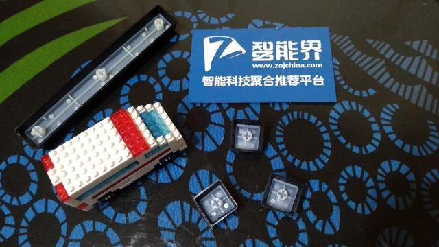 白机械键盘推荐，年末9把千元内机械键盘推荐