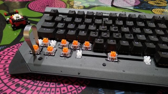 白机械键盘推荐，年末9把千元内机械键盘推荐