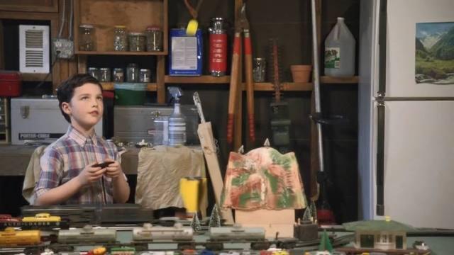 生活大爆炸谢尔顿哥哥出现第几季，生活大爆炸前传小谢尔顿回归