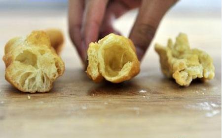 为什么油条加洗衣粉，油条酥软都是因为加了