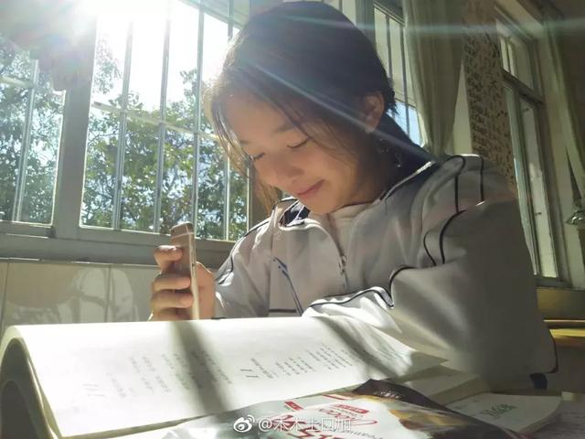 大学靠谱的同学是什么样的，大学同窗为戴璐辟谣