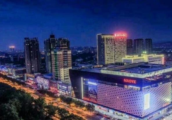 山东各地级市介绍，山东省十六地市面积和人口排名