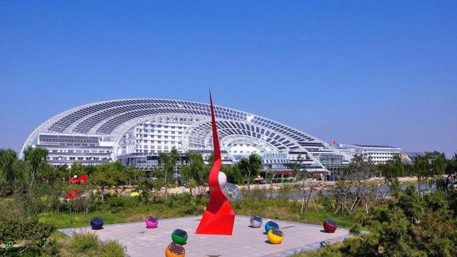 山东各地级市介绍，山东省十六地市面积和人口排名