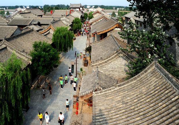 山东各地级市介绍，山东省十六地市面积和人口排名