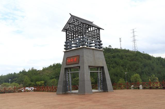 实用型巫山攻略游记，巫山一日游（绝美红叶大片和出游攻略请查收）