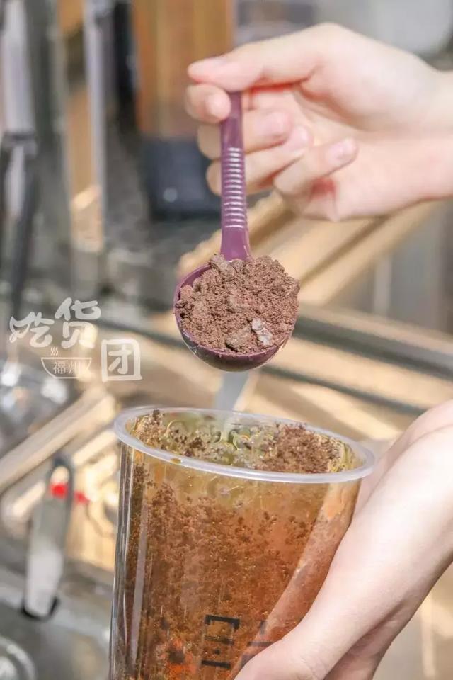 广东最受欢迎的奶茶店，这家超接地气的奶茶店