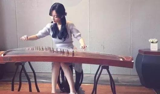学古筝认识古筝技巧，学习古筝口诀与方法