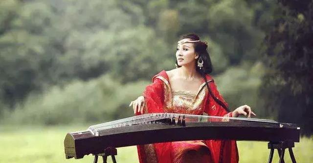 学古筝认识古筝技巧，学习古筝口诀与方法