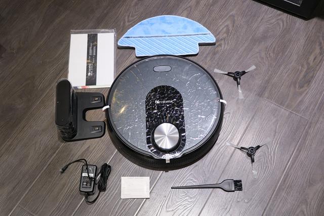 浦桑尼克智能扫地机器人，Proscenic浦桑尼克LDS扫地机器人体验
