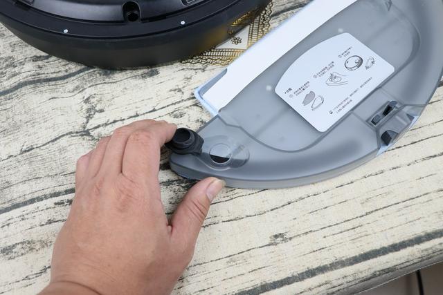 浦桑尼克智能扫地机器人，Proscenic浦桑尼克LDS扫地机器人体验