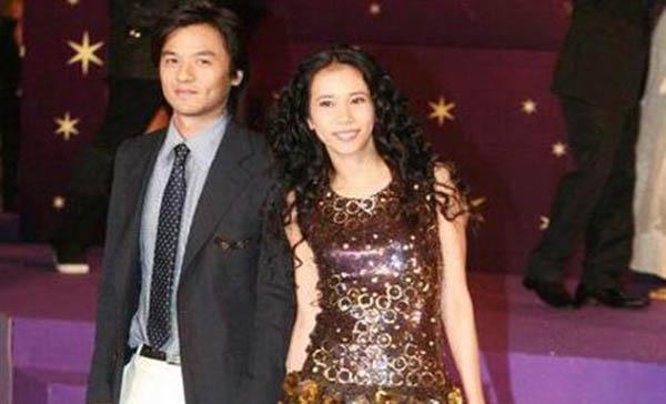 冯德伦 莫文蔚，冯德伦莫文蔚离婚原因（莫文蔚u0026冯德伦）
