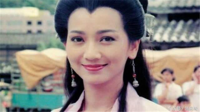白蛇传中白娘娘盗仙草盗的是，白素贞与青蛇的传说