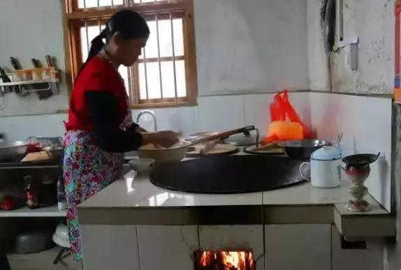 客家特产炸芋圆等，那些全南人“炸”出来的客家美食