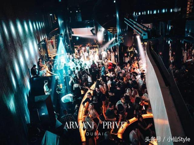 乔治阿玛尼女装，亚曼尼和乔治阿玛尼什么关系