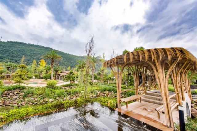 曲尺河温泉度假村，高端大气上档次天然温泉（曲尺河温泉周边有什么玩的）