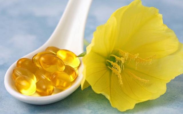 黄金抗皱系列，有了全世界3秒卖一瓶的