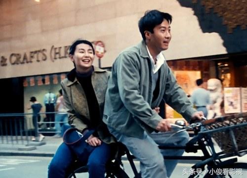 必看的十部经典港片，100部经典港片回顾