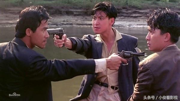 必看的十部经典港片，100部经典港片回顾