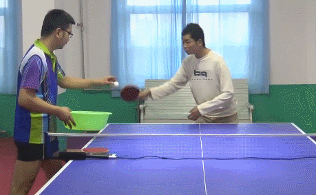 乒乓球入门基本功，乒乓球教学初学者基本功（乒乓球爱好者必学的3种基本步法）