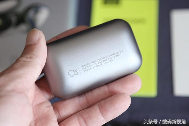 魔浪mifoo5蓝牙耳机的配对键在哪，TWS双耳蓝牙耳机代表作