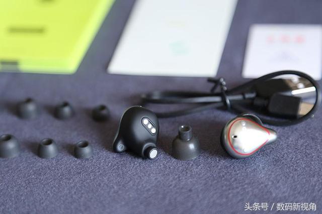 魔浪mifoo5蓝牙耳机的配对键在哪，TWS双耳蓝牙耳机代表作