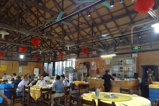 附近美食餐厅推荐表，顺德附近美食餐厅推荐（乐山超好吃的40家美食小站）