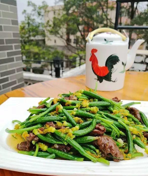 附近美食餐厅推荐表，顺德附近美食餐厅推荐（乐山超好吃的40家美食小站）