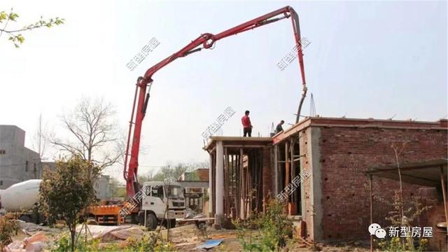 自拌混凝土配合比，农村自建房的基础c20混凝土配合比（农村建房自拌混凝土）