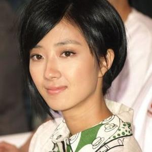 金马奖 桂纶镁，桂纶镁金马奖获奖电影（桂纶镁惊喜开奖气场甜美两全）