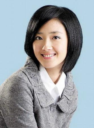 金马奖 桂纶镁，桂纶镁金马奖获奖电影（桂纶镁惊喜开奖气场甜美两全）