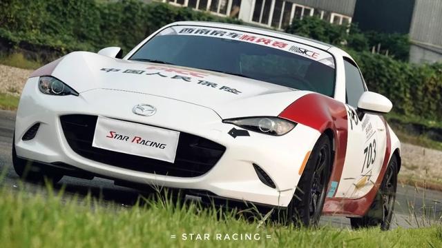 国内首台参赛的马自达MX-5 RF：心中有马，不甘惬意！