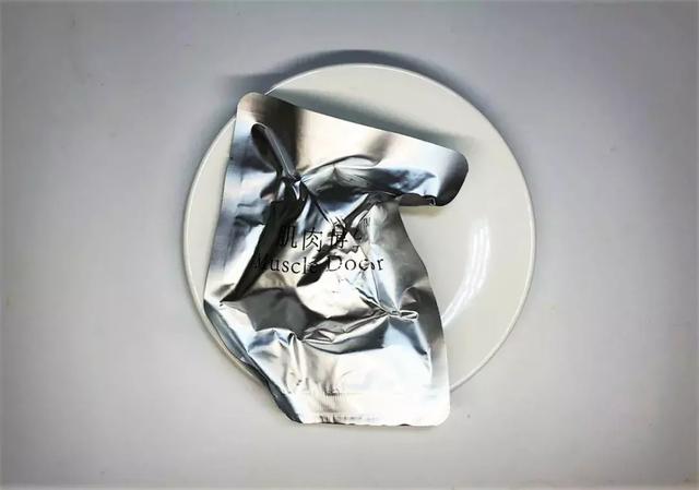 健身吃的水煮鸡胸肉要怎么做，健身人士最爱的即食鸡胸肉