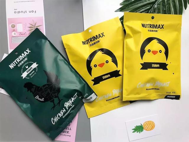 健身吃的水煮鸡胸肉要怎么做，健身人士最爱的即食鸡胸肉