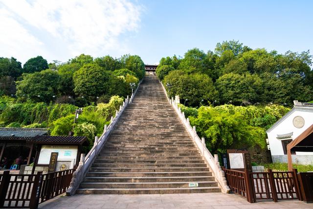 台州海洋馆门票，台州值得去的景点（浙江省最大的海洋馆）