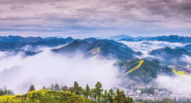 皖南黄山徽派古村落，都说黄山秋色美