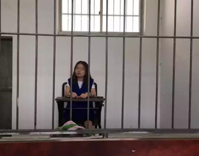 三个年轻人抓黄鳝，《向往的生活》这几个年轻人太没常识了吧