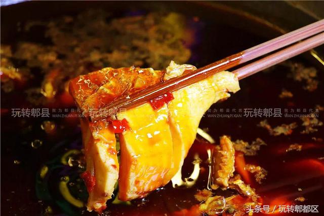 徽州最好吃的浆水鱼，藏在水乡古镇里的苗苗鱼