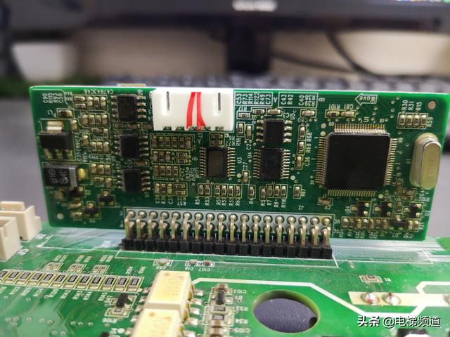 变频器各部件的作用，详细讲解变频器主要元器件的性能及作用