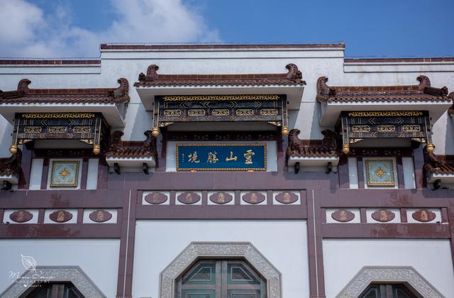 灵山大佛在哪里，江苏无锡灵山大佛在哪里（是无锡最贵的5A级旅游景点）