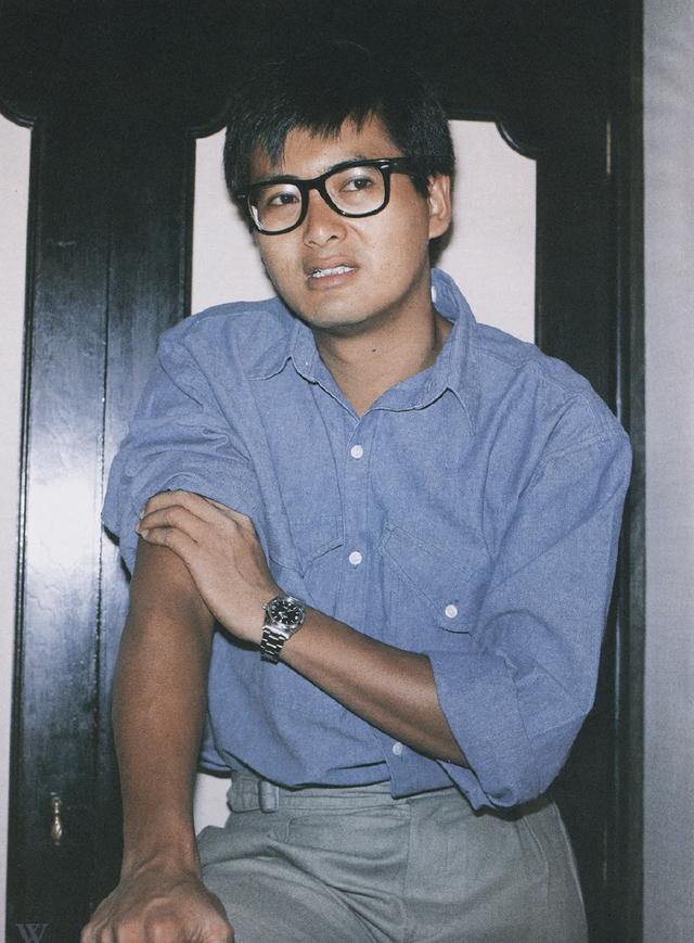 彭于晏的卧蚕是怎么练的，彭于晏这个看着成熟内心童真的人你喜欢么
