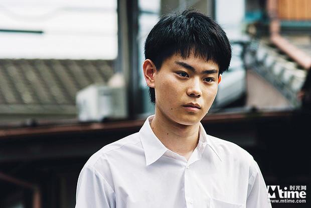 菅田将晖颜值巅峰，桐山涟和菅田将晖的形象太经典