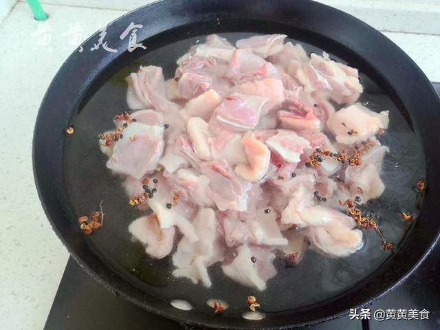 红烧驴肉的家常做法，怎样做红烧驴肉好吃（美食教程之“红烧驴肉”）