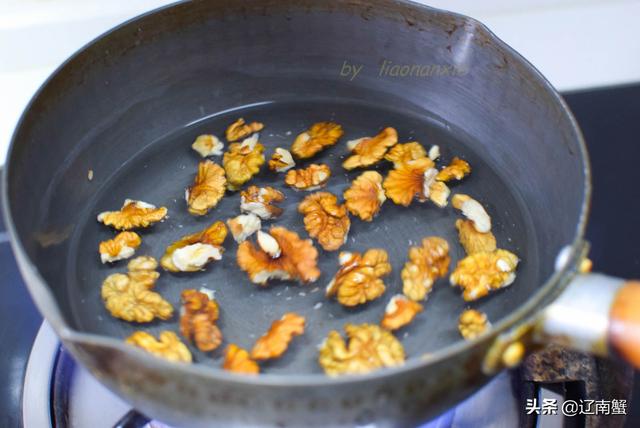 春季尝鲜荠菜一定要有，荠菜15种做法